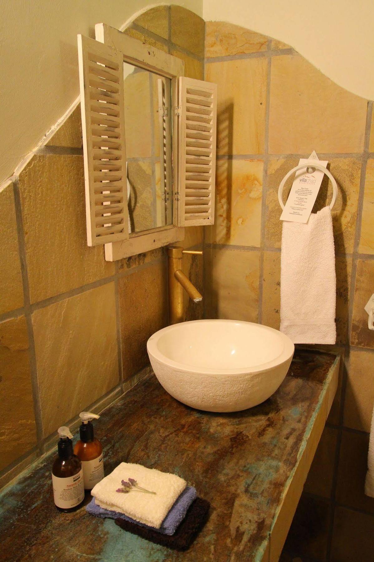 Villachad Guesthouse Kleinmond ภายนอก รูปภาพ