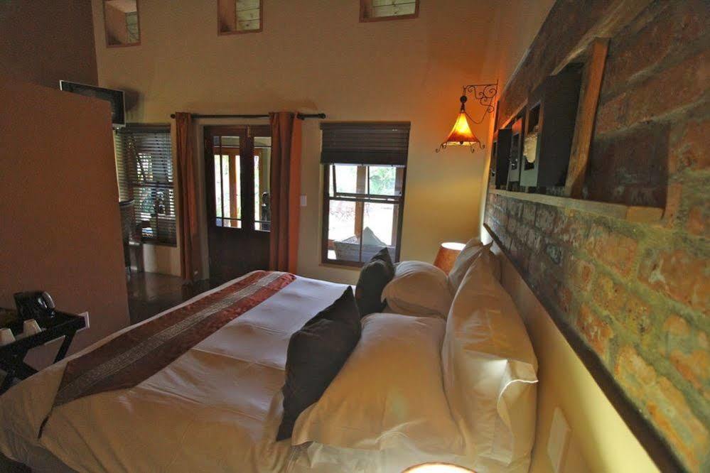 Villachad Guesthouse Kleinmond ภายนอก รูปภาพ
