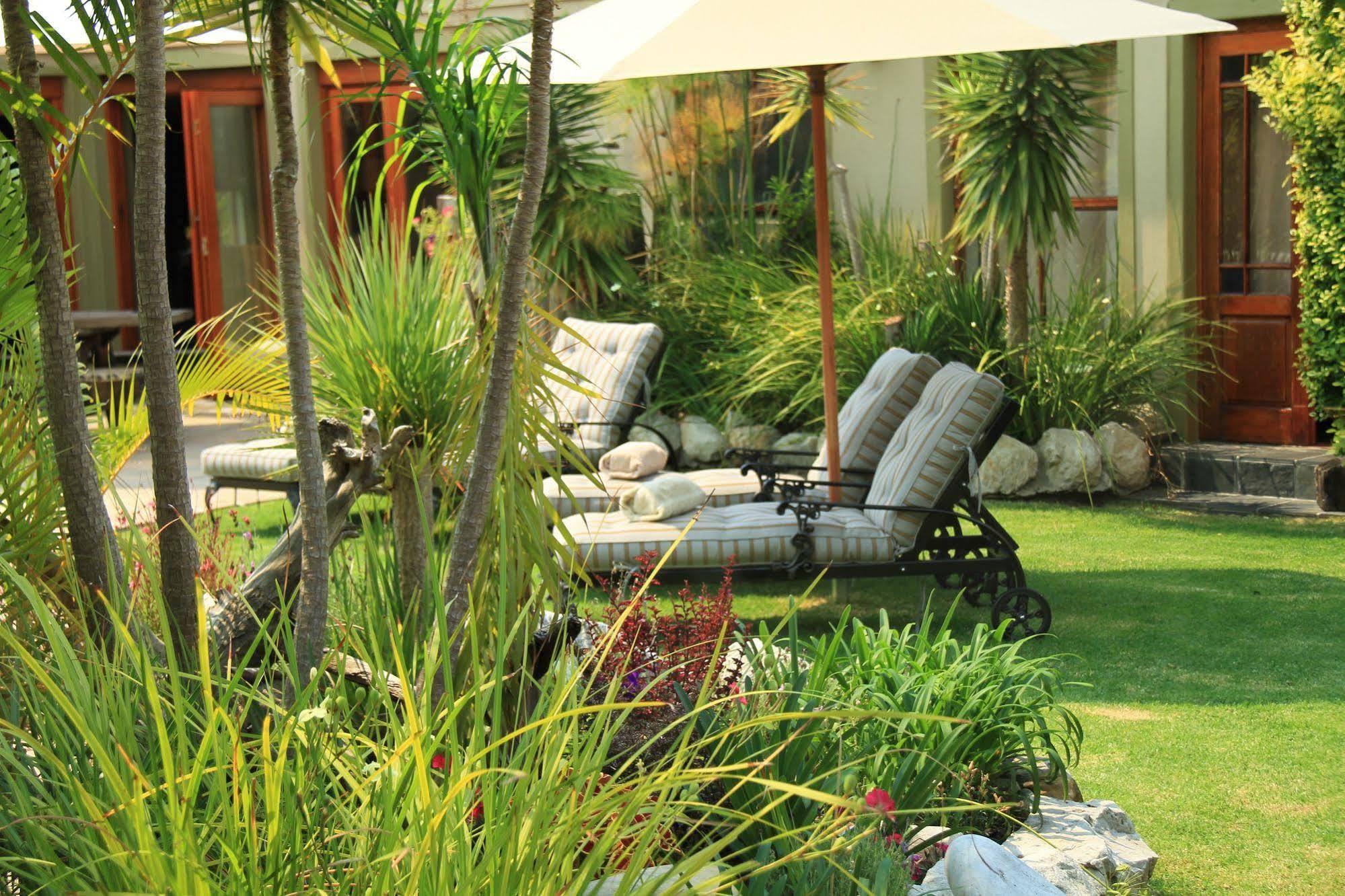 Villachad Guesthouse Kleinmond ภายนอก รูปภาพ