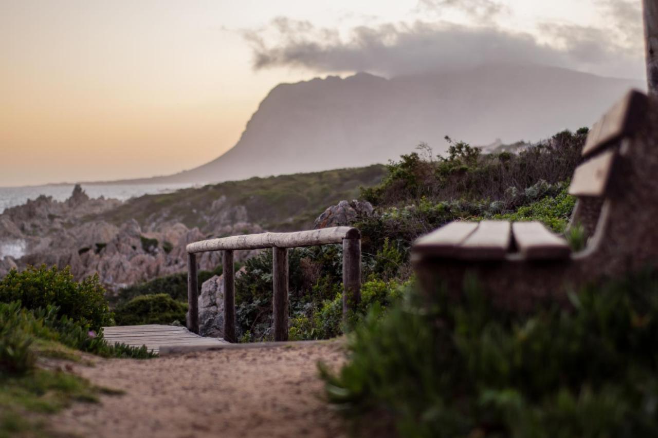Villachad Guesthouse Kleinmond ภายนอก รูปภาพ